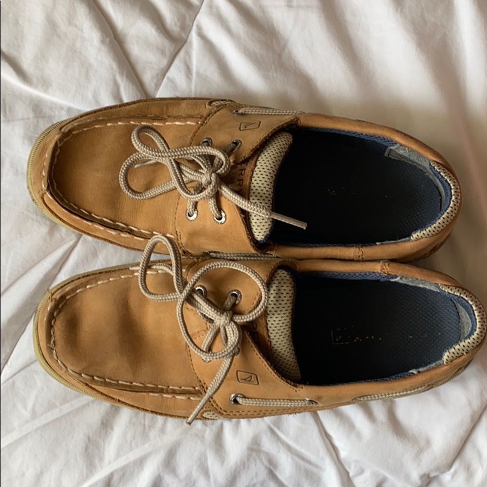 Men’s Sperry boat shoes size 6M